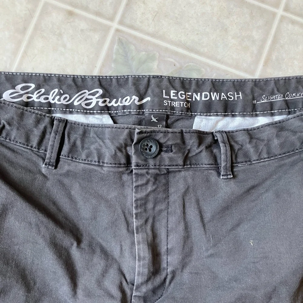 Eddie Bauer Legend‎ Wash Slightly curvy Gray Twill bermuda Shorts